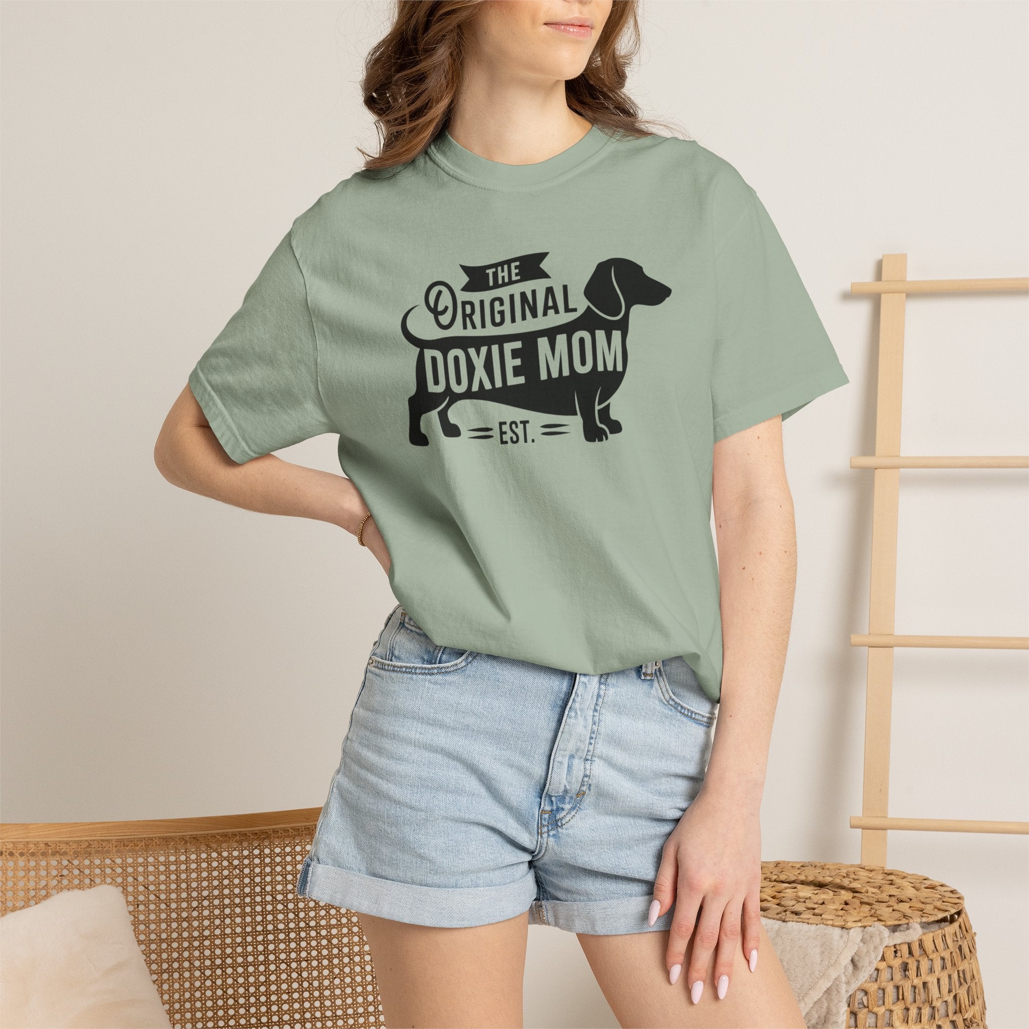 Original Doxie Mom - Doxie League Tee