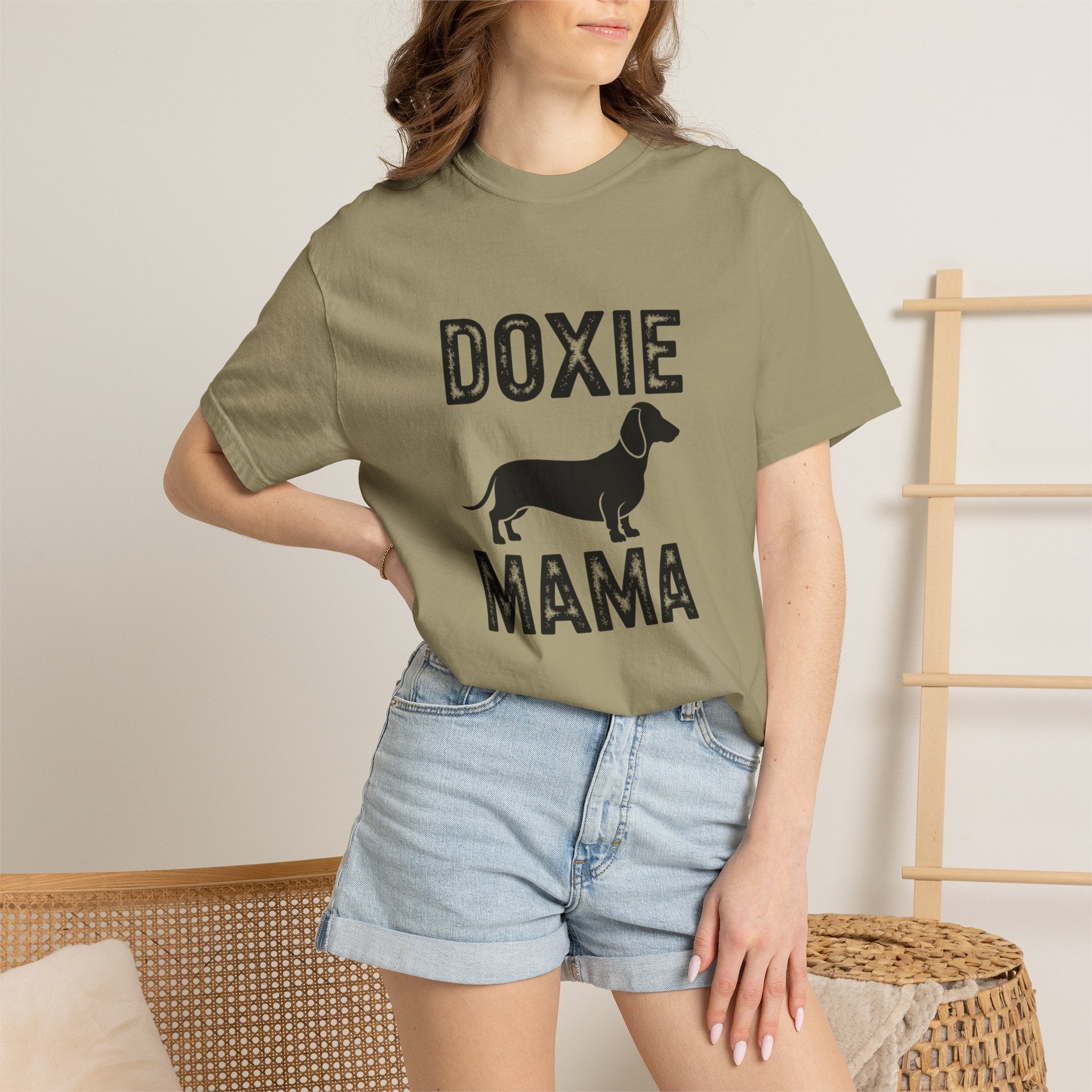 Doxie Mama - Doxie League Tee