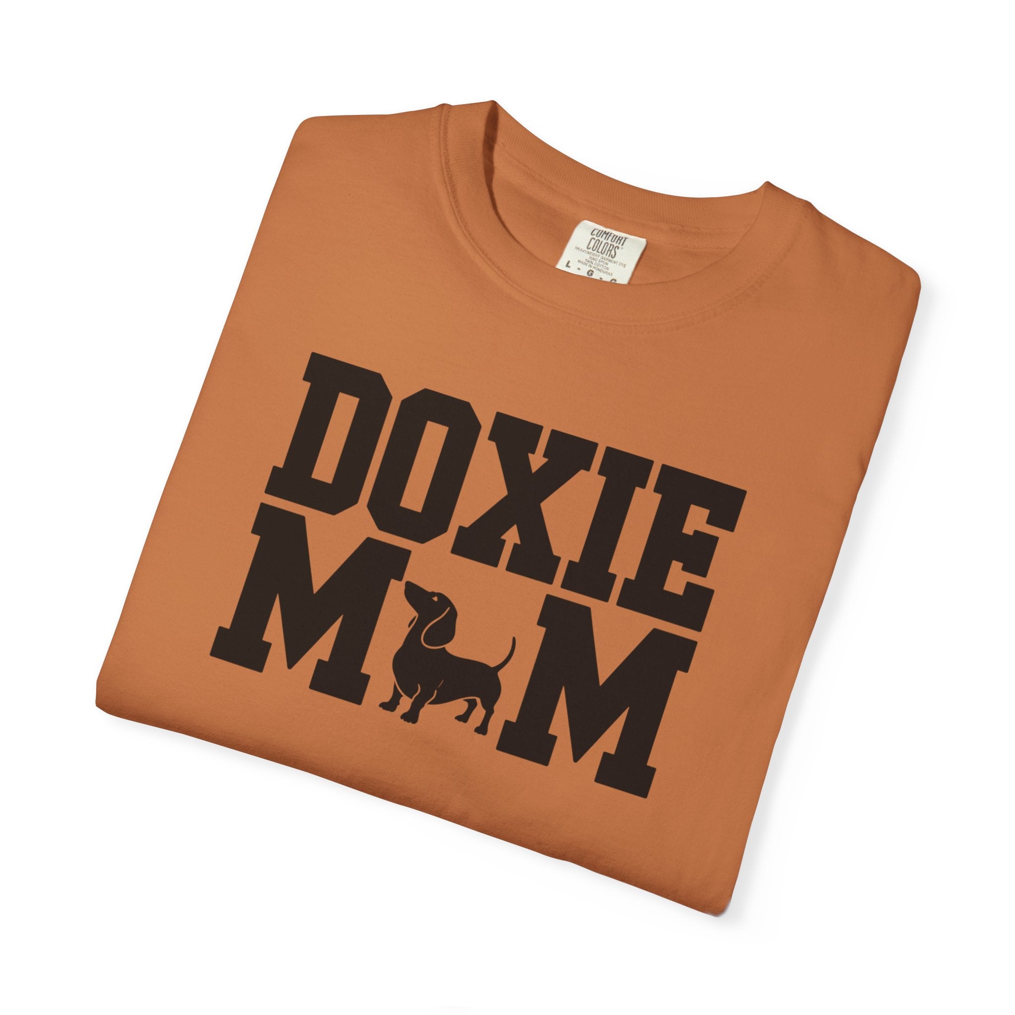 Doxie Mom - Doxie League Tee