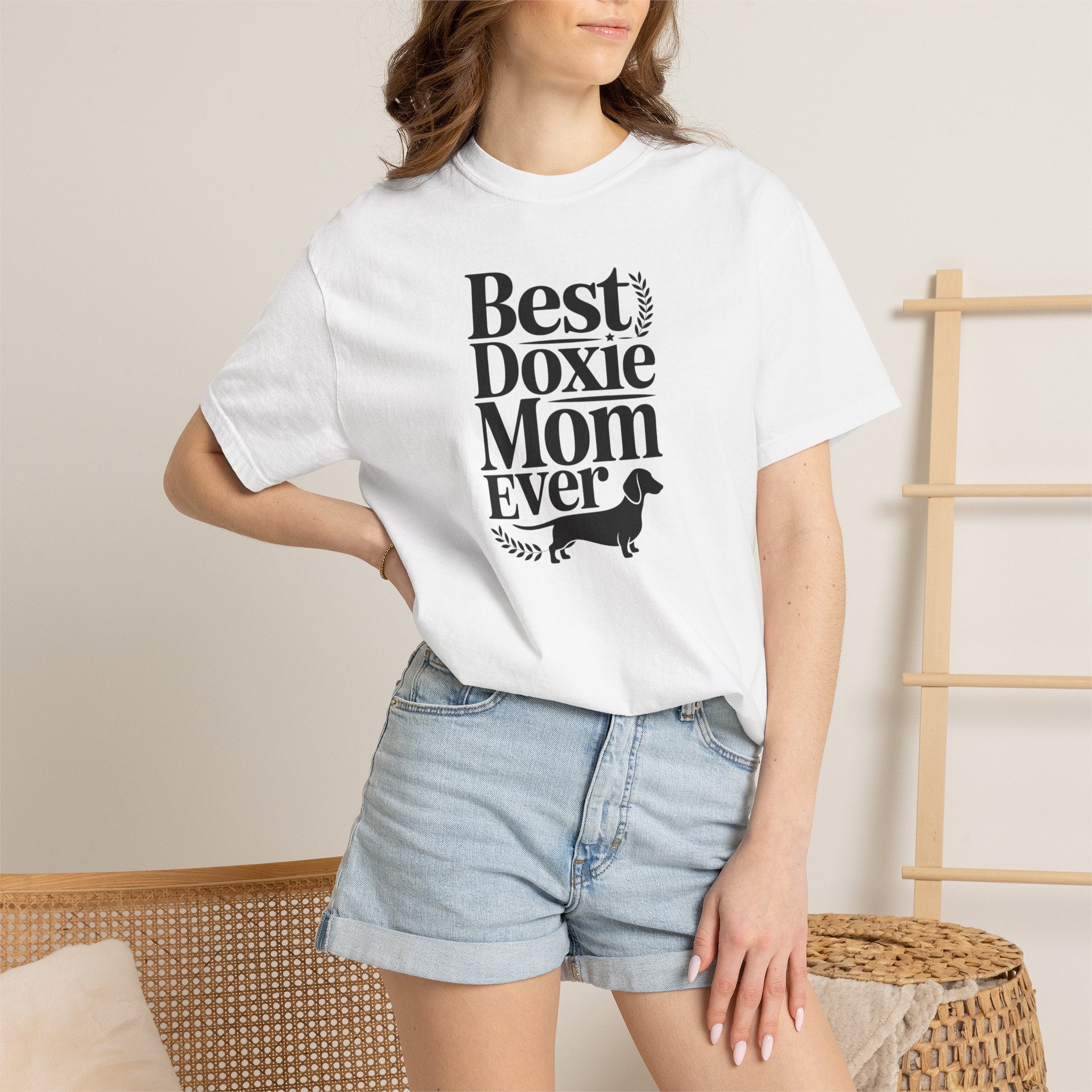 Best Mom - Doxie League Tee